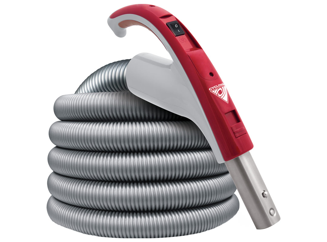 Sacia hadica Cyclovac s vypínačom (OFF/ON) a ergonomickou rukoväťou, dĺžka 9,1 m (červená/strieborná).